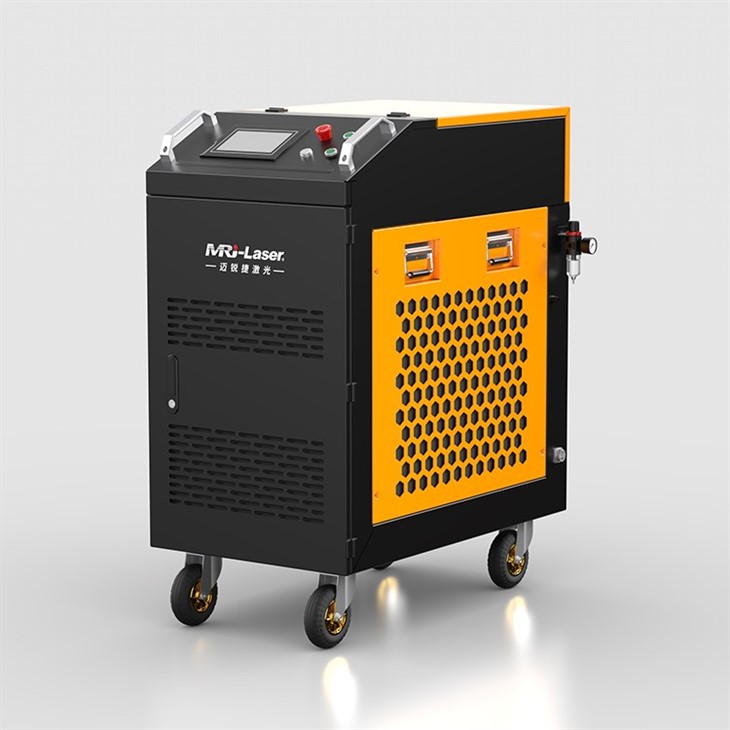 Průmyslový 500W PW laserový čistič s nádrží na vodu pro přípravu kovových povrchů