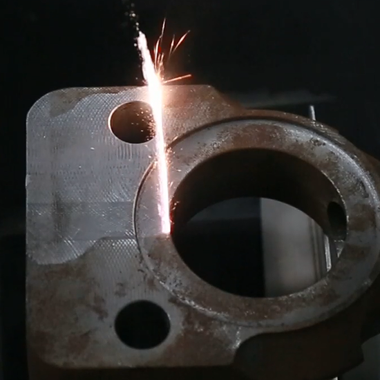 Welding Spot Cleaning Treatment Laser Cleaning 300W Laser Cleaning Machine